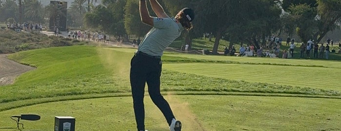 Emirates Golf Club is one of Lieux qui ont plu à George.
