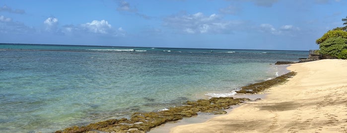 Makalei Beach Park is one of Hawaii.