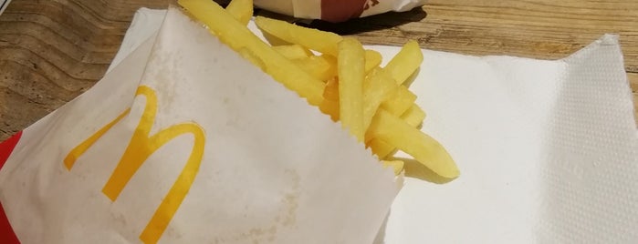 McDonald's is one of Petr'in Beğendiği Mekanlar.