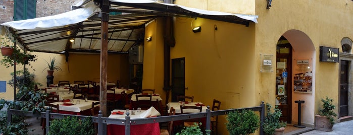 Trattoria di Cagnano is one of สถานที่ที่บันทึกไว้ของ Benji.