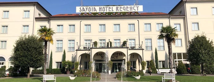 Savoia Hotel Regency Bologna is one of สถานที่ที่ Luca ถูกใจ.