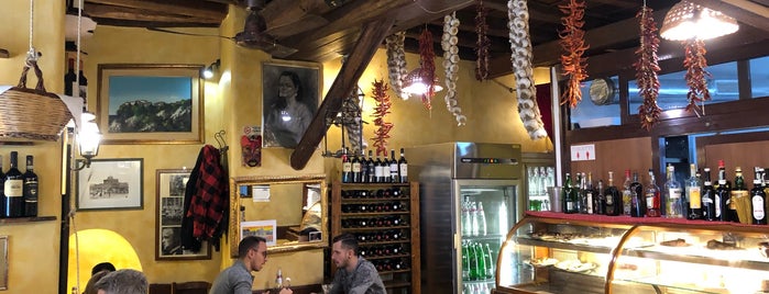 Osteria Zì 'Mberto is one of Luca : понравившиеся места.