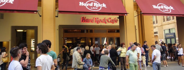 Hard Rock Cafe Florence is one of Lugares favoritos de Luca.