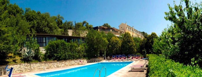 Hotel Monteconero is one of Tempat yang Disukai Luca.