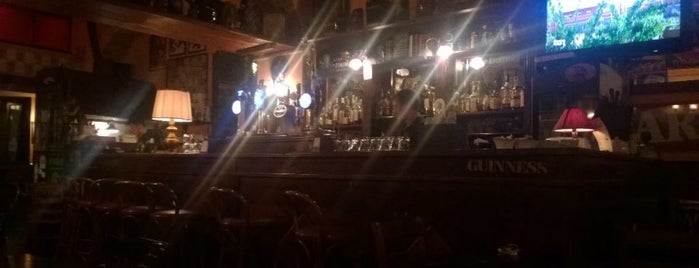Enrico VIII Irish Pub is one of Lucaさんのお気に入りスポット.