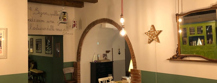 Trattoria degli Artisti is one of Yves’s Liked Places.