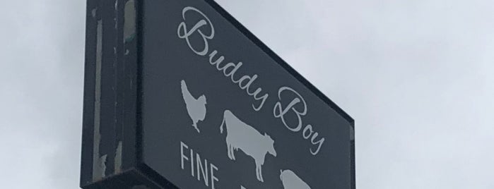 Buddy Boy Fine Barbeque is one of Lugares favoritos de Paul.