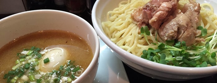 Menya 33 is one of 神保町ラーメン.