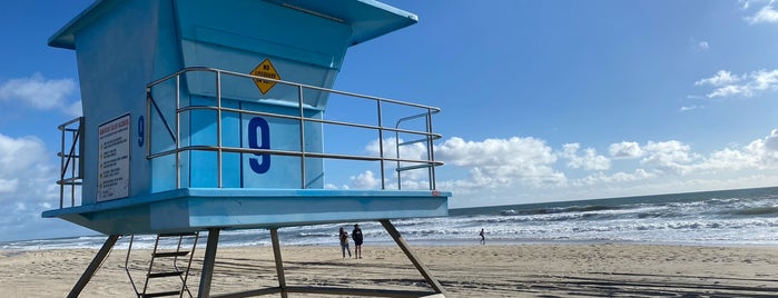 HB Lifeguard Tower 9 is one of Huntington Beach.