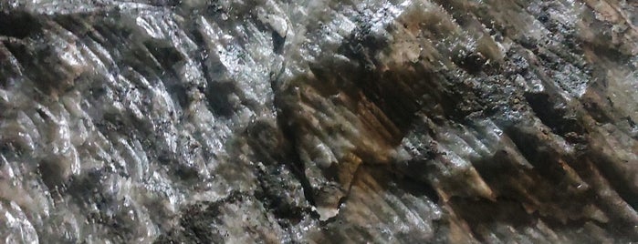 tuz mağarası is one of Gidilecekler 3.