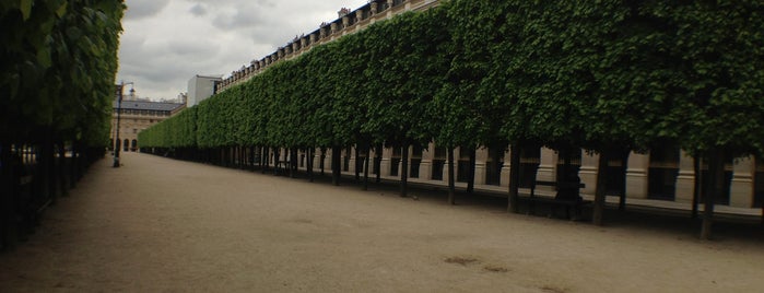 Jardin du Palais Royal is one of paris.