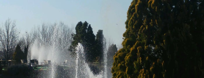 Cumhuriyet Meydanı | Parkı is one of favori.