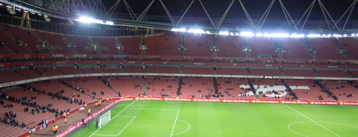 Emirates Stadium is one of Groundhopping.