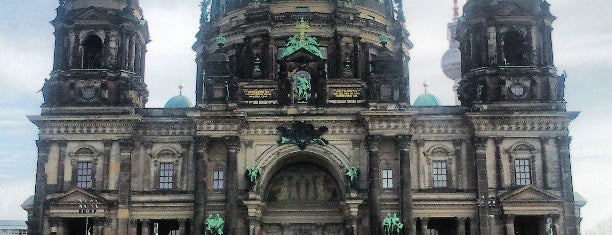 Cathédrale de Berlin is one of Berlin from above.