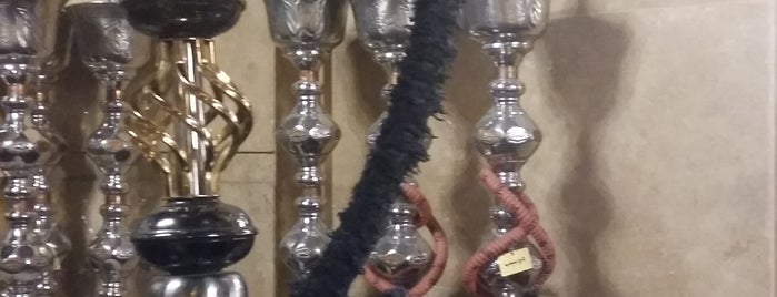 Madaen Hookah Lounge and Restaurant is one of ١.