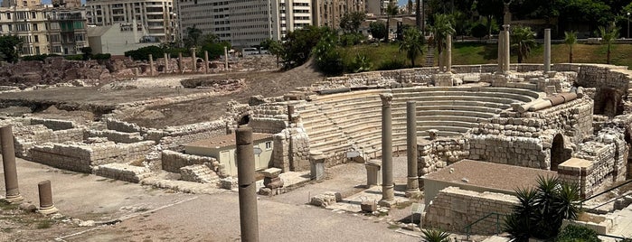 Roman Amphitheater is one of Egito.
