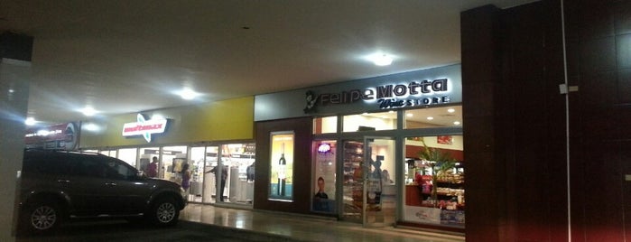 Felipe Motta Wine Store & Deli David is one of Tempat yang Disukai Jonathan.