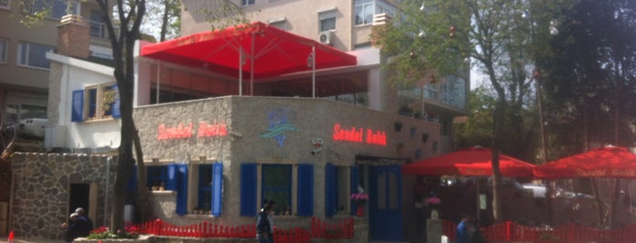 Yeniköy Sandal Balık is one of ⭐️Favorito Mavorito⭐️.