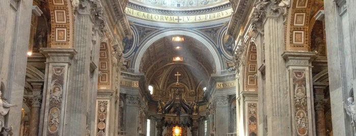 Basilika St. Peter (Petersdom) is one of Rome.
