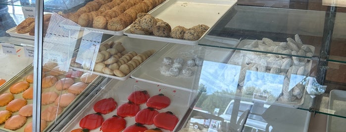 Community Bakery is one of Sweets.