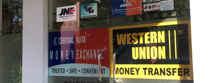 Central Kuta Money Exchange is one of Tempat yang Disukai Mia.