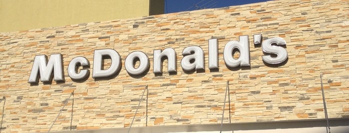 McDonald's is one of Lieux qui ont plu à Jose.