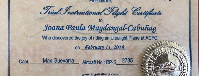 Angeles City Flying Club (Woodland Airpark) is one of Lugares favoritos de Agu.
