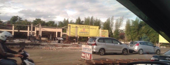 Warung Nasi Ampera is one of Top 20 dinner spots in Bogor, Indonesia.