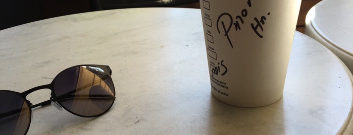 Starbucks is one of hakan'ın Beğendiği Mekanlar.