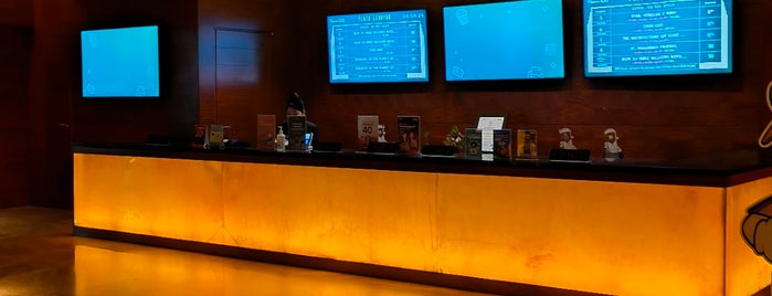 Plaza Senayan XXI is one of Top picks for Movie Theaters.