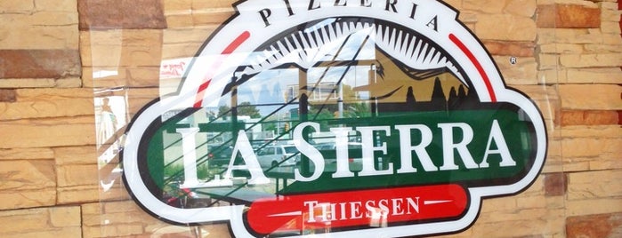 Pizzeria La Sierra is one of Orte, die Pax gefallen.
