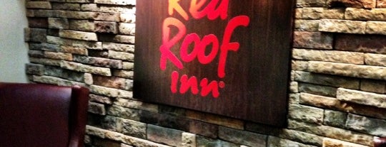 Red Roof PLUS+ El Paso East is one of Marcoさんのお気に入りスポット.