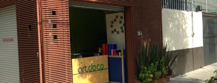 Art deco is one of Cosas casa.