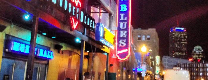 House of Blues is one of Lieux qui ont plu à Marian.