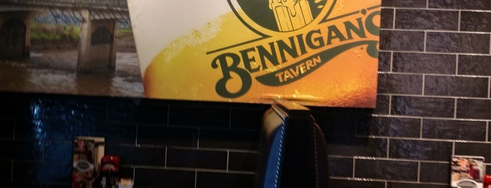 Bennigan's is one of Timothyさんのお気に入りスポット.