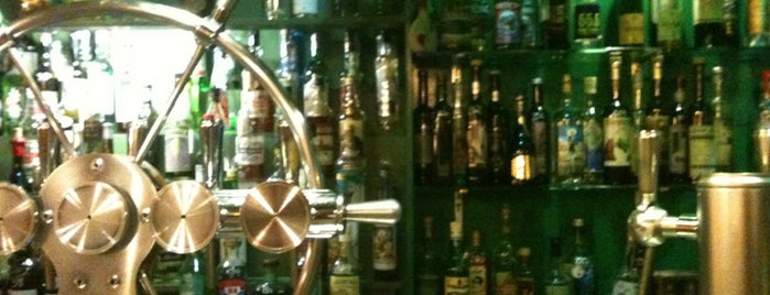 Floris Bar is one of Absinthe Places.