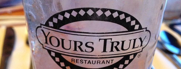 Yours Truly Restaurant is one of Lugares favoritos de Eric.