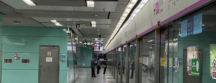 Yangmei Metro Station is one of 深圳地铁 - Shenzhen Metro.