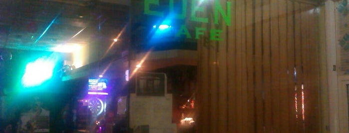 Eden Café is one of Restaurantes e Petiscos.