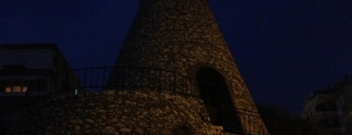 Kız Kulesi is one of Orte, die ahmet gefallen.