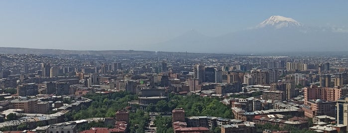 Yerevan Viewpoint is one of Lara'nın Kaydettiği Mekanlar.