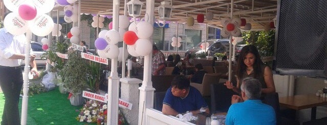 EsHot Cadde is one of สถานที่ที่ Yağız ถูกใจ.