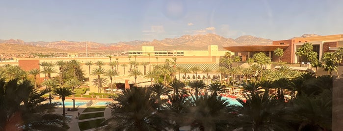 Red Rock Casino Resort & Spa is one of Las Vegas.