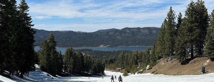 Bear Mountain Ski Resort is one of Big Bear.