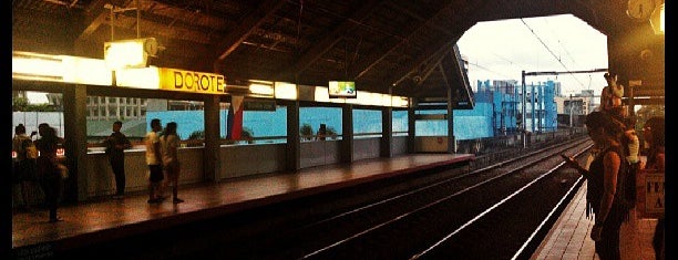 LRT1 - Doroteo Jose Station is one of Tempat yang Disukai Kind.