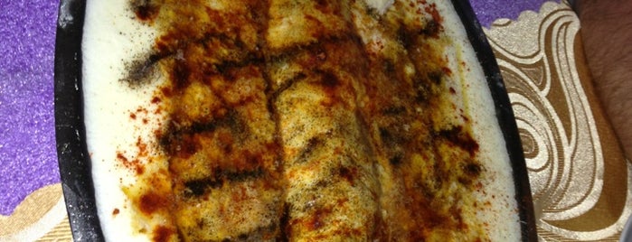 Karides Restaurant is one of Yemek noktalari.