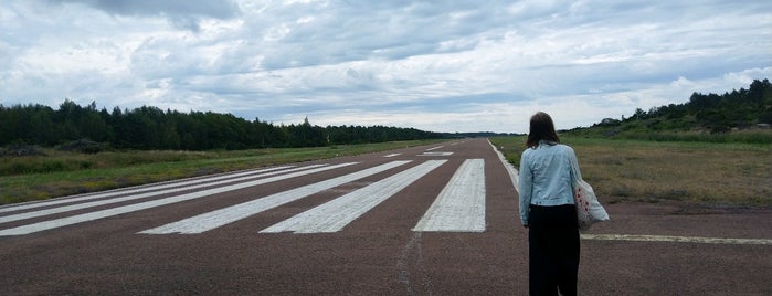 Kumlinge airfield (EFKG) is one of Finnish Airfields.