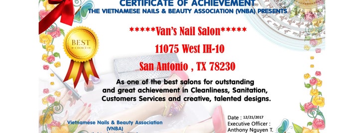Van's Nail Salon is one of Lugares favoritos de Jenny.