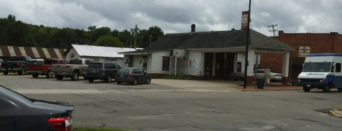 Bunn's Bar-B-Q is one of My places.