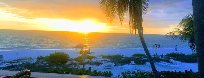 West Bay Beach Club is one of Ft Myers/captiva.